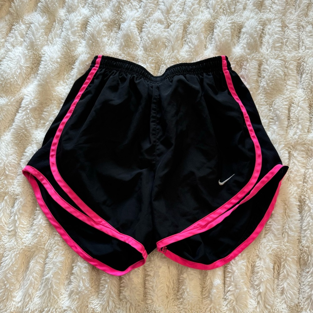 Nike Women’s Tempo Running Shorts XS